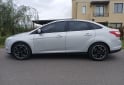 Autos - Ford Focus titanium 2014 Nafta 140000Km - En Venta