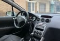 Autos - Peugeot 308 HDI Active 2014 Diesel 160000Km - En Venta