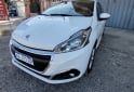 Autos - Peugeot 208 2017 Nafta 95000Km - En Venta
