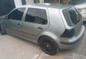 Autos - Volkswagen Golf 2005 Nafta 210000Km - En Venta