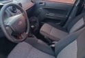 Autos - Volkswagen Golf 2005 Nafta 210000Km - En Venta