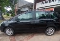 Autos - Volkswagen SURAN CONFORT LINE 2011 Nafta 111111Km - En Venta