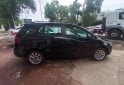 Autos - Volkswagen SURAN CONFORT LINE 2011 Nafta 111111Km - En Venta