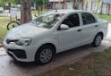 Autos - Toyota Etios 2017 GNC 70600Km - En Venta