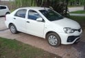 Autos - Toyota Etios 2017 GNC 70600Km - En Venta