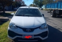 Autos - Toyota Etios 2017 GNC 71350Km - En Venta