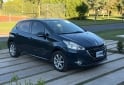 Autos - Peugeot 208 Allure Touchscreen 2015 Nafta 100000Km - En Venta