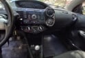 Autos - Toyota ETIOS XLS 2014 Nafta 133000Km - En Venta