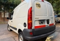 Utilitarios - Renault Kangoo 2016 Nafta 277000Km - En Venta
