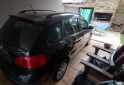 Autos - Volkswagen Suran 2011 Nafta 146000Km - En Venta