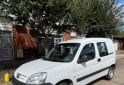 Utilitarios - Peugeot Partner Confort 1.6 2017 Diesel 159000Km - En Venta