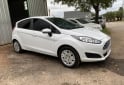 Autos - Ford Fiesta Kinetic 2017 Nafta 220000Km - En Venta