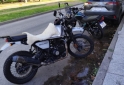 Motos - Royal Enfield Himalaya 2023 Nafta 8000Km - En Venta