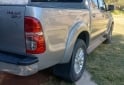 Camionetas - Toyota Hilux srv 2015 Diesel 265000Km - En Venta