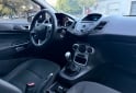Autos - Ford Fiesta Kinetic 2014 Nafta 147500Km - En Venta