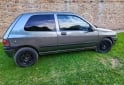 Autos - Renault Clio 1997 Nafta 247000Km - En Venta