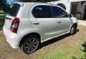 Autos - Toyota 1.5 Xls pack 6 mt 2022 Nafta 50000Km - En Venta