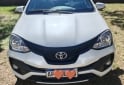 Autos - Toyota 1.5 Xls pack 6 mt 2022 Nafta 50000Km - En Venta