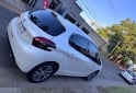Autos - Peugeot 208 2016 Nafta 94000Km - En Venta