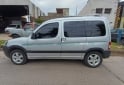 Utilitarios - Peugeot Partner 2017 Diesel 186000Km - En Venta