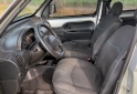 Utilitarios - Renault Kangoo confort 5as 2015 GNC 157000Km - En Venta