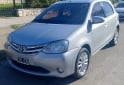 Autos - Toyota ETIOS 1.5 XLS 5 PUERTAS 2016 Nafta 105000Km - En Venta