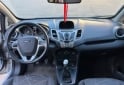 Autos - Ford Fiesta kinetick titanium 2012 Nafta 200000Km - En Venta