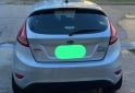 Autos - Ford Fiesta kinetick titanium 2012 Nafta 200000Km - En Venta