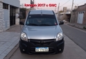 Utilitarios - Renault Kangoo 2017 GNC 152000Km - En Venta