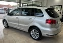 Autos - Volkswagen SURAN HIGHLINE 2015 Nafta 110000Km - En Venta