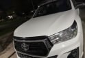 Camionetas - Toyota Hilux SR 2018 Diesel 162000Km - En Venta
