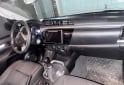Camionetas - Toyota Hilux SR 2018 Diesel 162000Km - En Venta