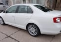 Autos - Volkswagen VENTO 2.5 LUXURI 2010 Nafta 196100Km - En Venta