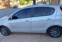 Autos - Fiat Palio atractive 2014 GNC 98000Km - En Venta