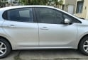 Autos - Peugeot 208 2014 Nafta 160000Km - En Venta
