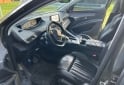Autos - Peugeot 5008 2018 Diesel 156000Km - En Venta