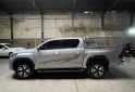 Camionetas - Toyota HILUX SRX at 2018 Diesel 200000Km - En Venta