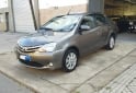Autos - Toyota ETIOS XLS 2016 Nafta 71000Km - En Venta