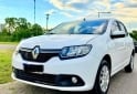 Autos - Renault Logan Expression 2017 Nafta 75000Km - En Venta