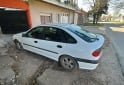 Autos - Renault Laguna rxe 1997 Nafta 212000Km - En Venta