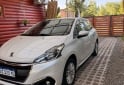 Autos - Peugeot 208 allure 2018 Nafta 57000Km - En Venta