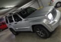 Camionetas - Jeep Cherokee liberty limited 2010 Nafta 230000Km - En Venta