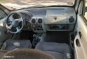 Utilitarios - Renault Kangoo 2007 Diesel 196666Km - En Venta