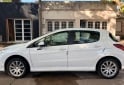 Autos - Peugeot Active HDI Sedan 5 puerta 2015 Diesel 114000Km - En Venta