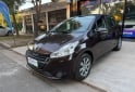 Autos - Peugeot 208 2013 Nafta 109600Km - En Venta