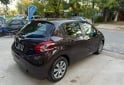 Autos - Peugeot 208 2013 Nafta 109600Km - En Venta