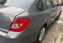 Autos - Renault Symbol 2010 Nafta 144000Km - En Venta