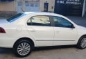 Autos - Volkswagen Voyage 2015 Nafta 153600Km - En Venta