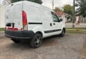 Utilitarios - Renault Kangoo furgon 2015 Nafta 1500Km - En Venta