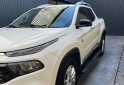 Utilitarios - Fiat TORO VOLCANO 4X4 2017 Diesel 140000Km - En Venta